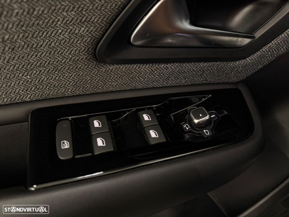 Citroën C5 X 1.2 PureTech Feel Pack EAT8 - 24