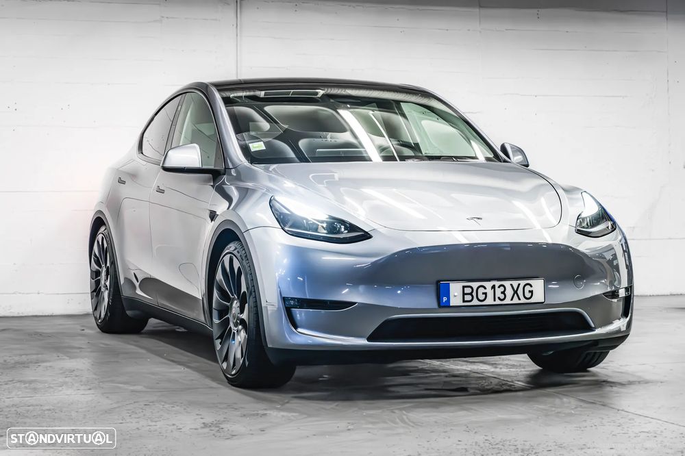 Tesla Model Y Performance Tração Integral - 3