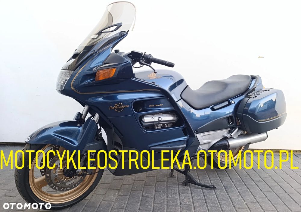 Honda ST - 2