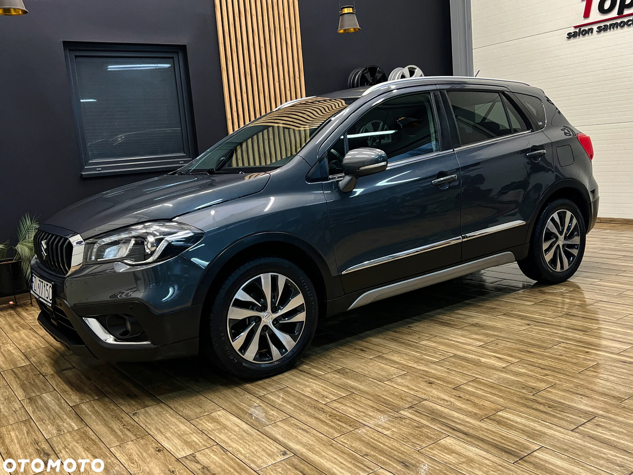 Suzuki SX4 S-Cross - 12