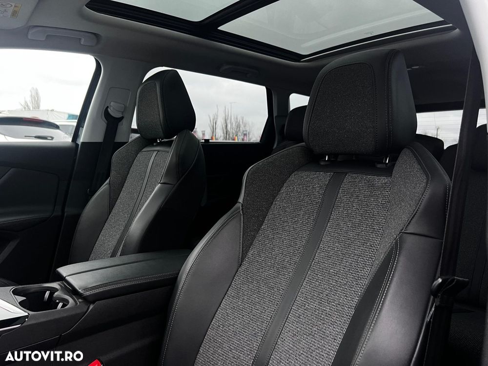 Peugeot 5008 - 35
