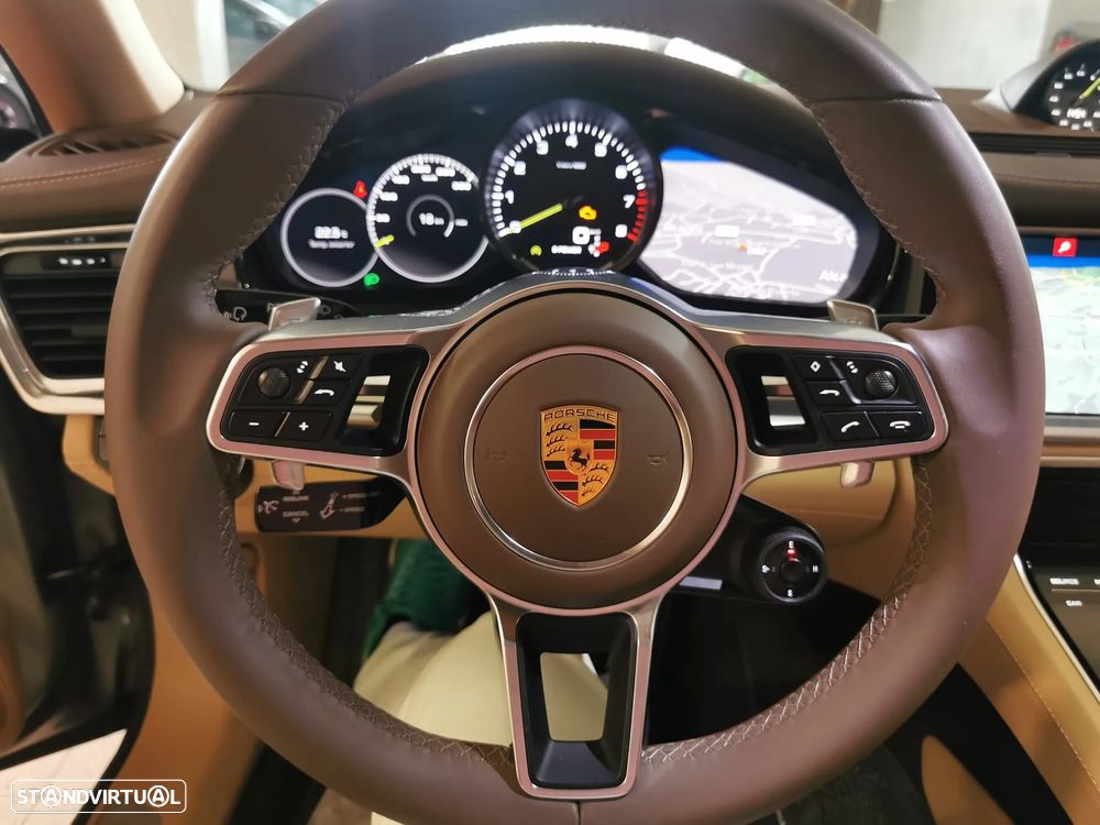 Porsche Panamera Sport Turismo 4 E-Hybrid Platinum Edition - 20