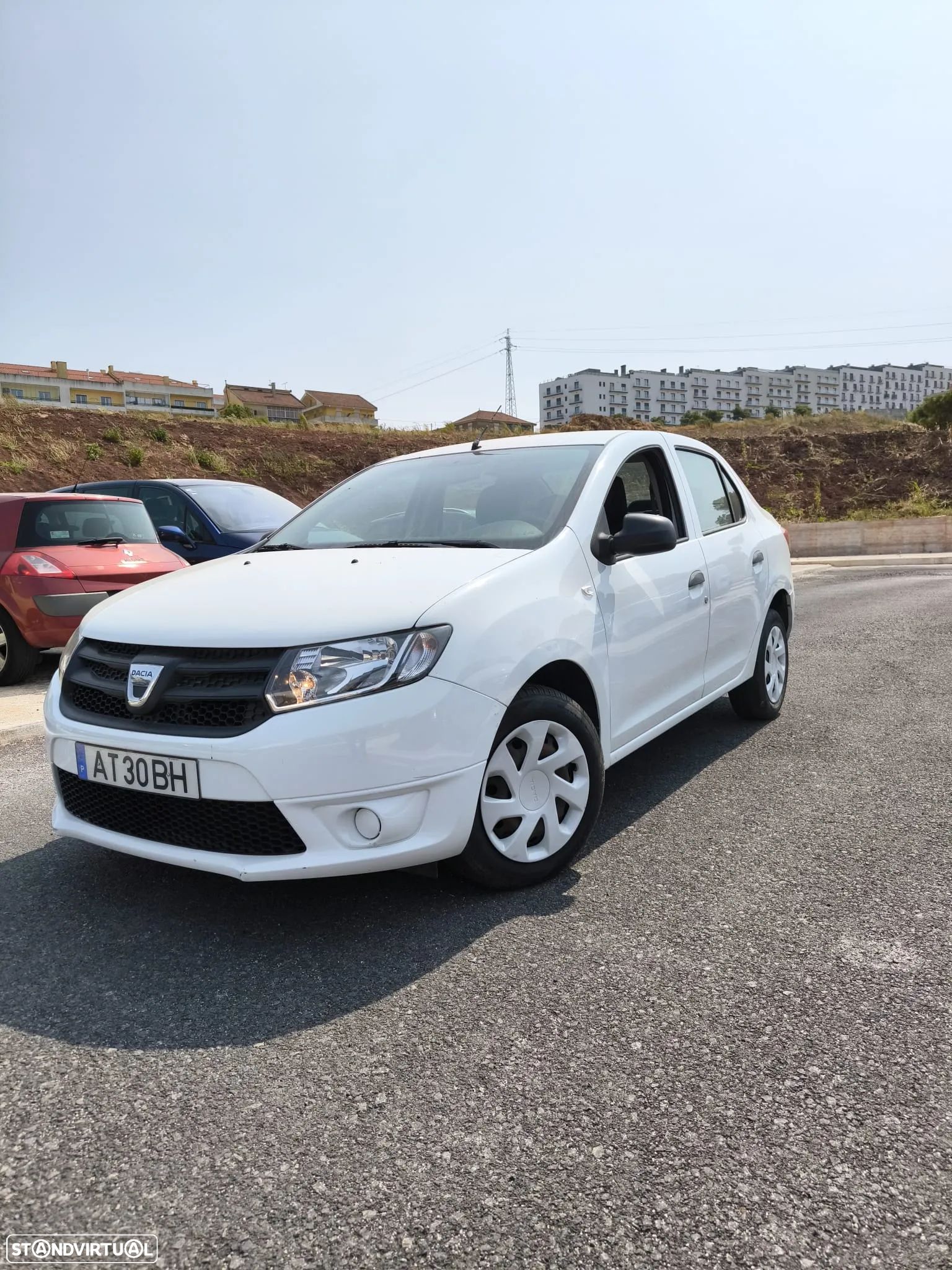 Dacia Logan 0.9 TCe Confort - 1
