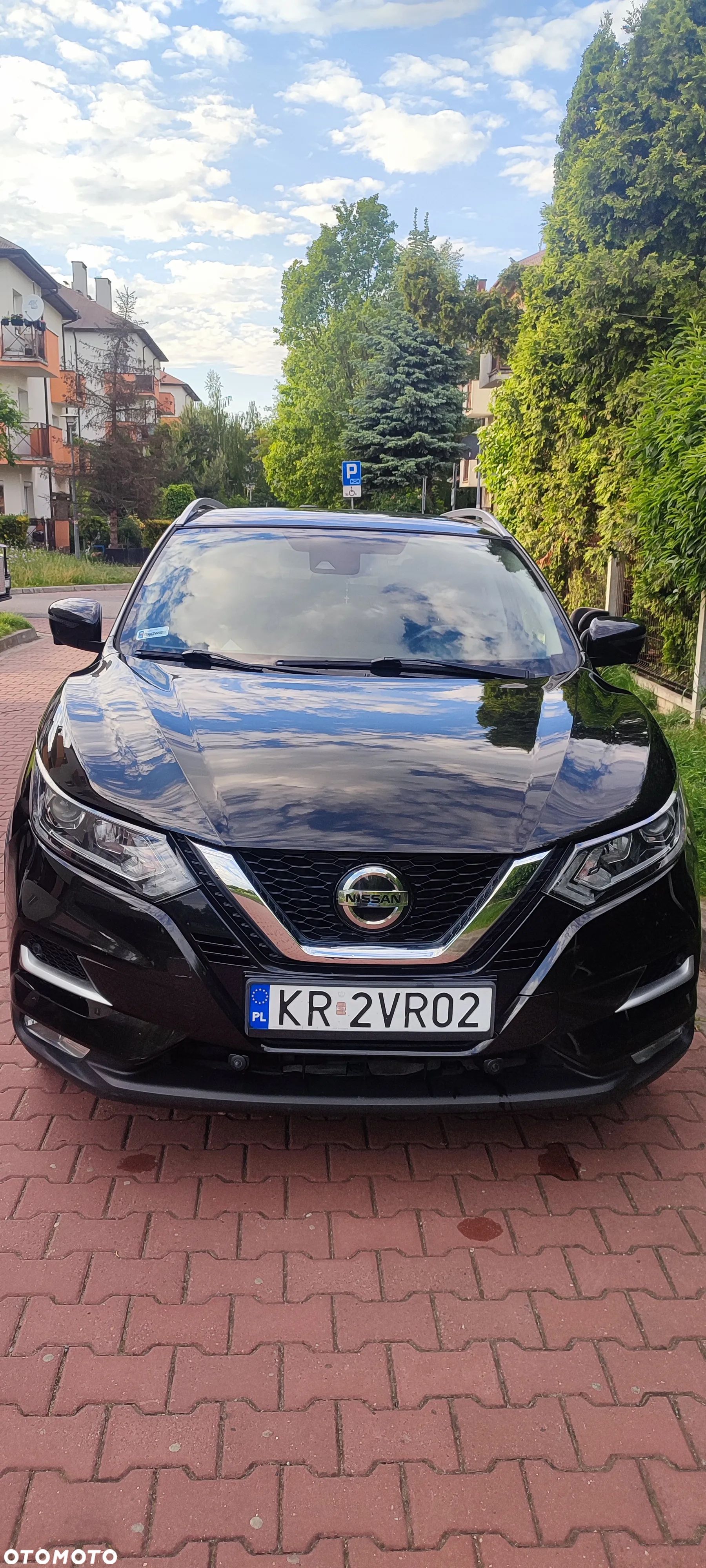 Nissan Qashqai - 1