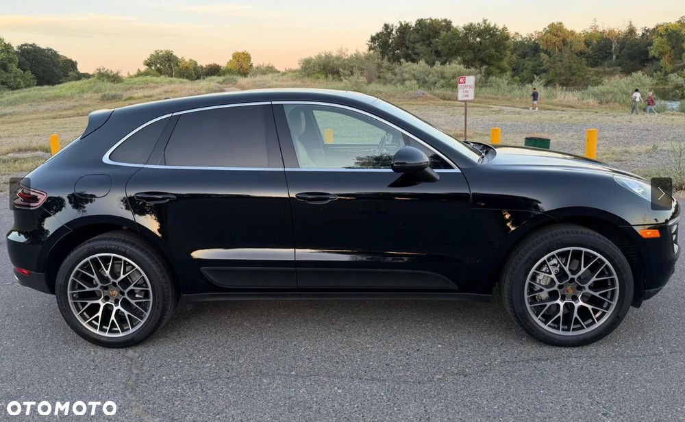 Porsche Macan - 4