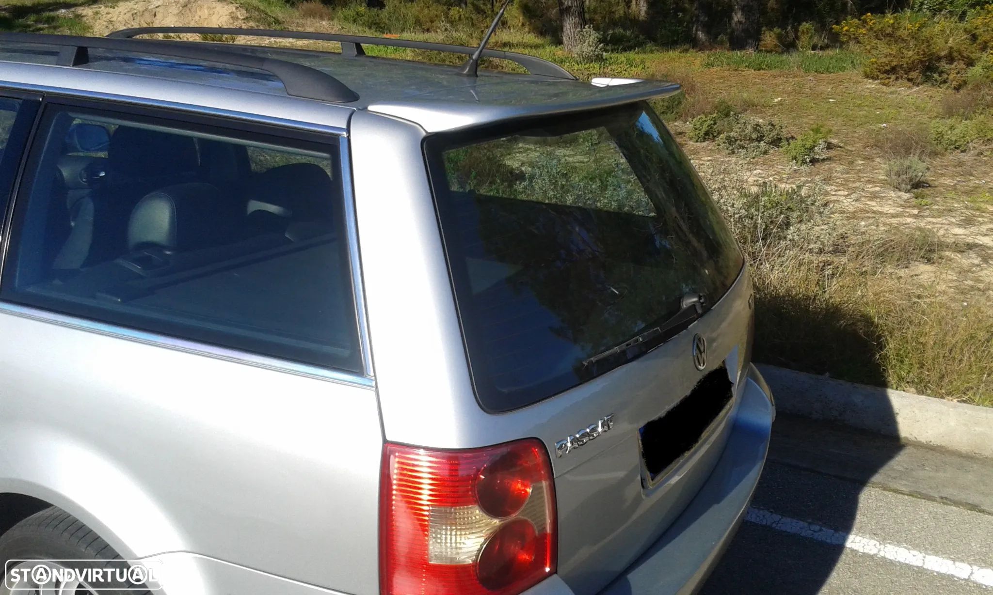 Aileron / lip / spoiler traseiro em fibra para VW Passat 3B / 3BG Carrinha - 1