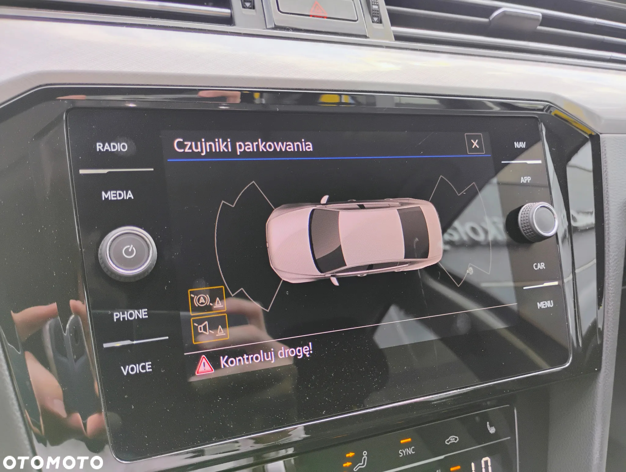 Volkswagen Passat 2.0 TSI Business DSG - 17