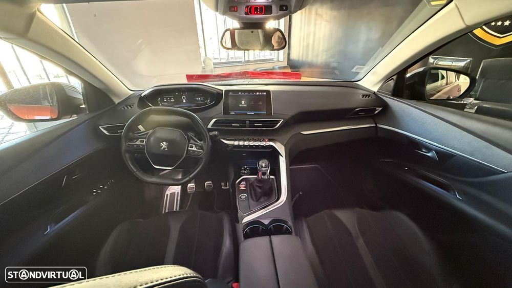 Peugeot 3008 PureTech 130 Stop & Start GPF Crossway - 15