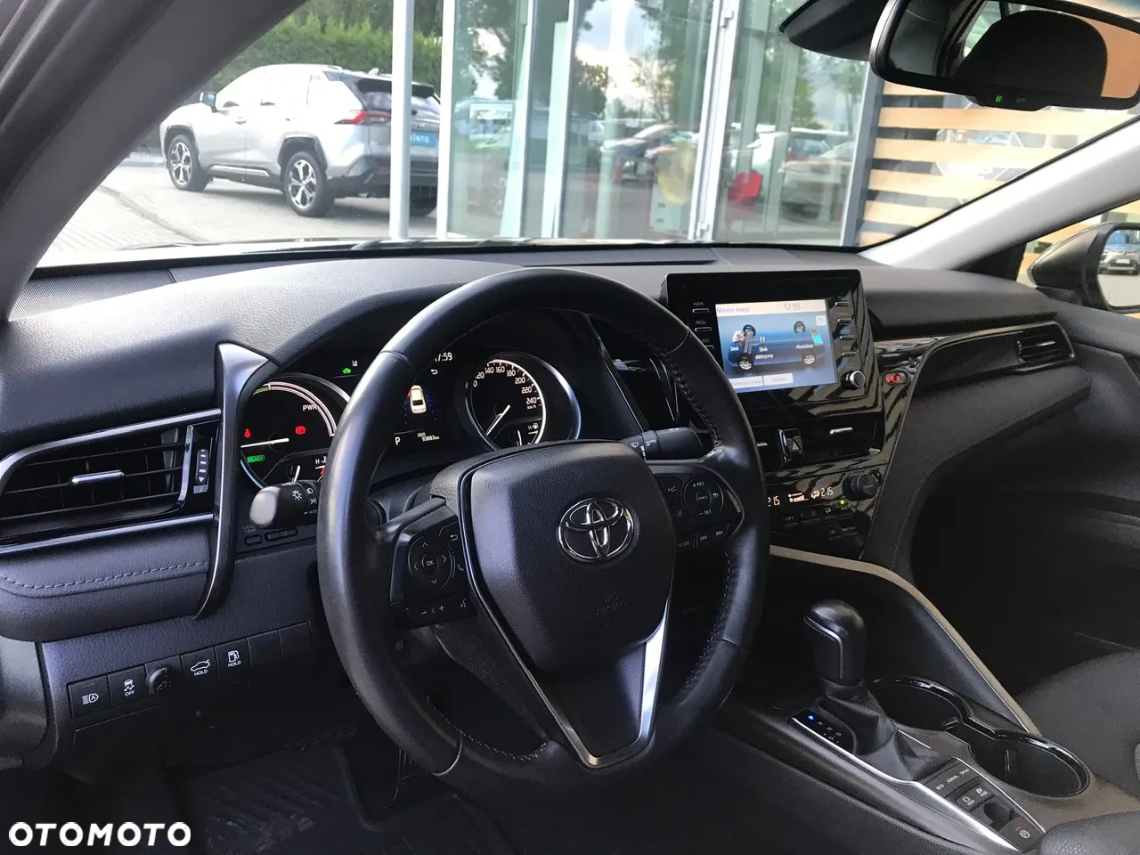 Toyota Camry 2.5 Hybrid Comfort CVT - 30
