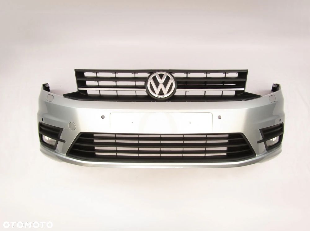 Zderzak przedni VW Caddy LIfe 15 - 20 Sprysk. / Pdc-6 Lakier LA7W - 4