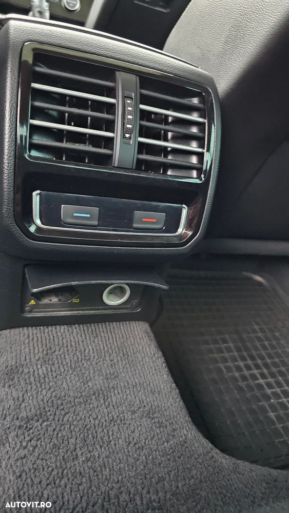 Volkswagen Passat 2.0 TDI DSG Comfortline - 8