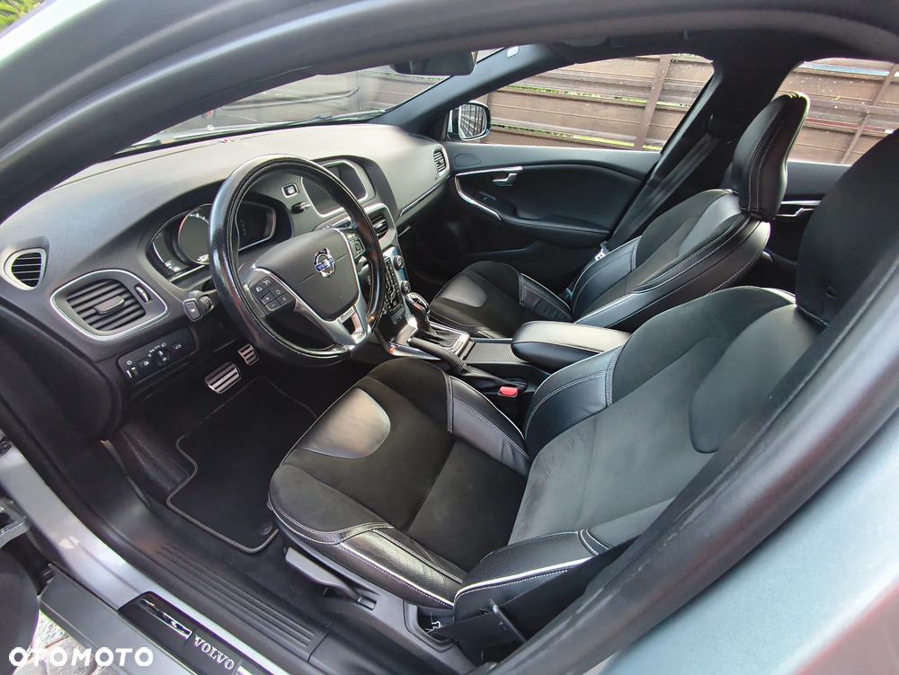 Volvo V40 T4 Powershift R Design - 10