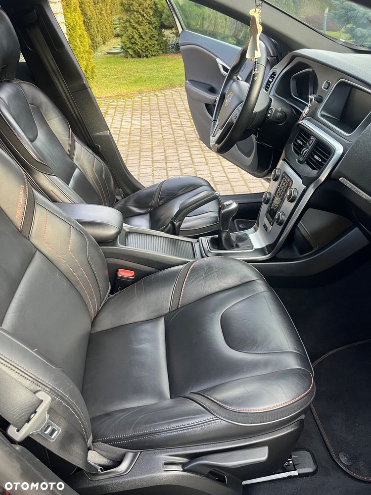 Volvo V40 D2 Ocean Race - 15