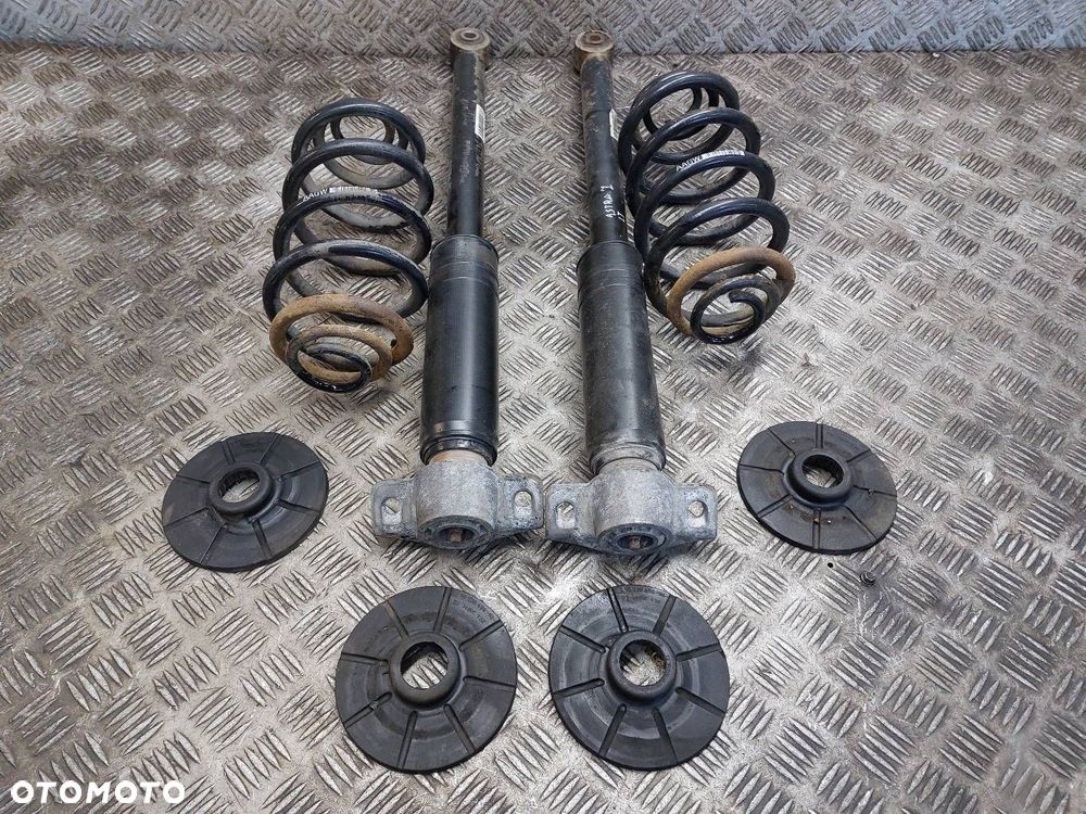 AMORTYZATORY + SPRĘŻYNY TYŁ KOMPLET OPEL ASTRA J 90538496 - 1