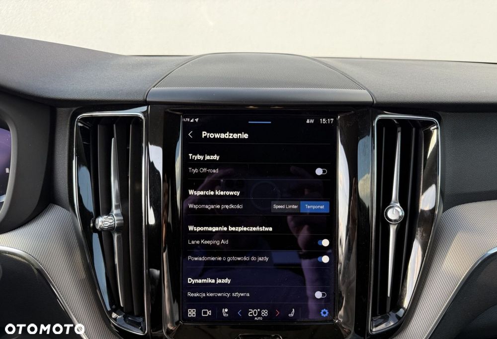 Volvo XC 60 - 18
