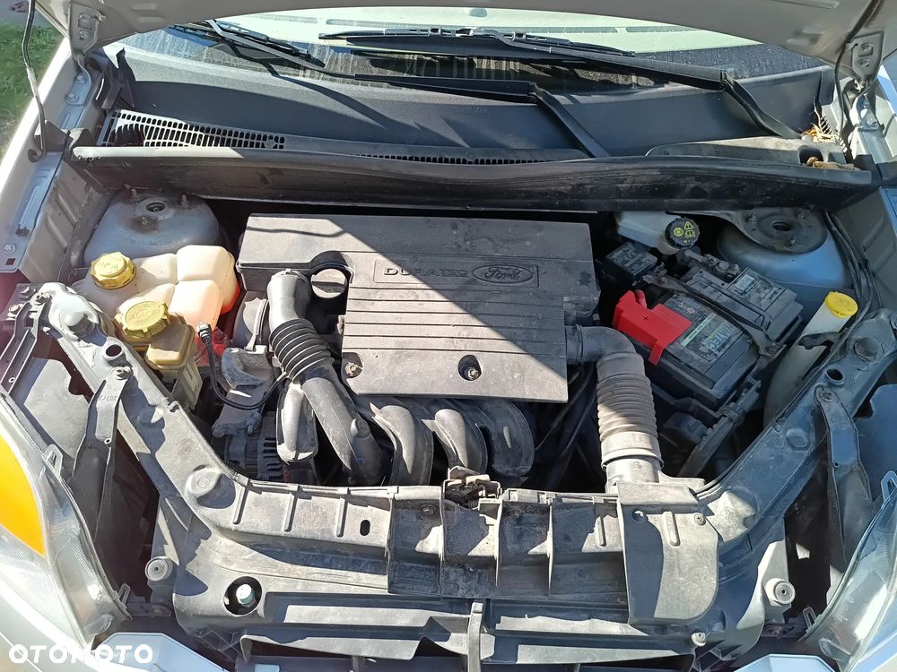 Ford Fusion 1.4 + - 17