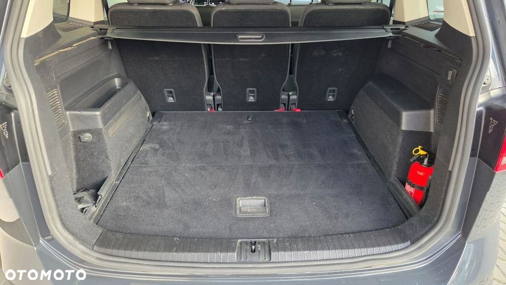 Volkswagen Touran 1.5 TSI EVO Comfortline Plus - 27