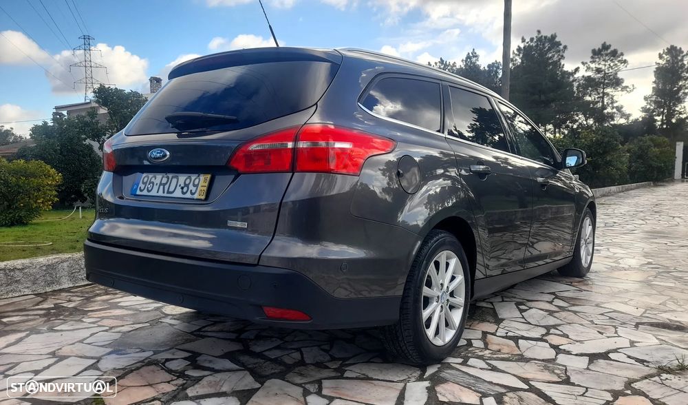 Ford Focus SW 1.0 SCTi Titanium - 9