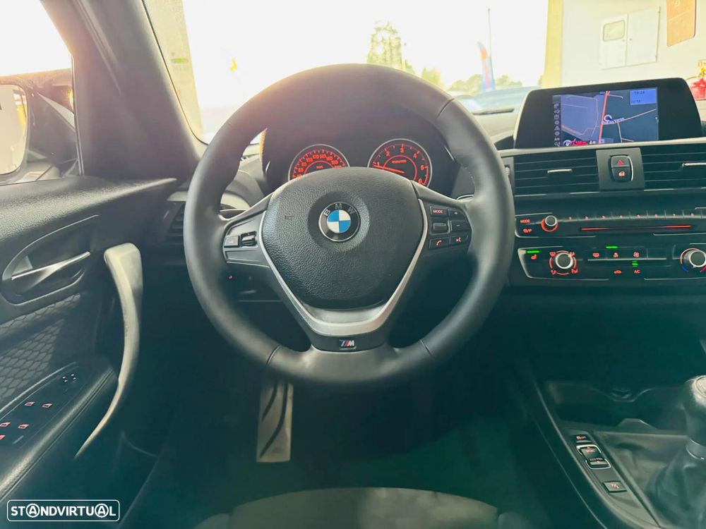 BMW 118 d Pack M - 30