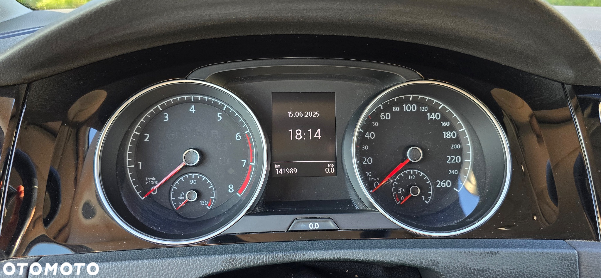 Volkswagen Golf VII 1.4 TSI BMT Highline - 18