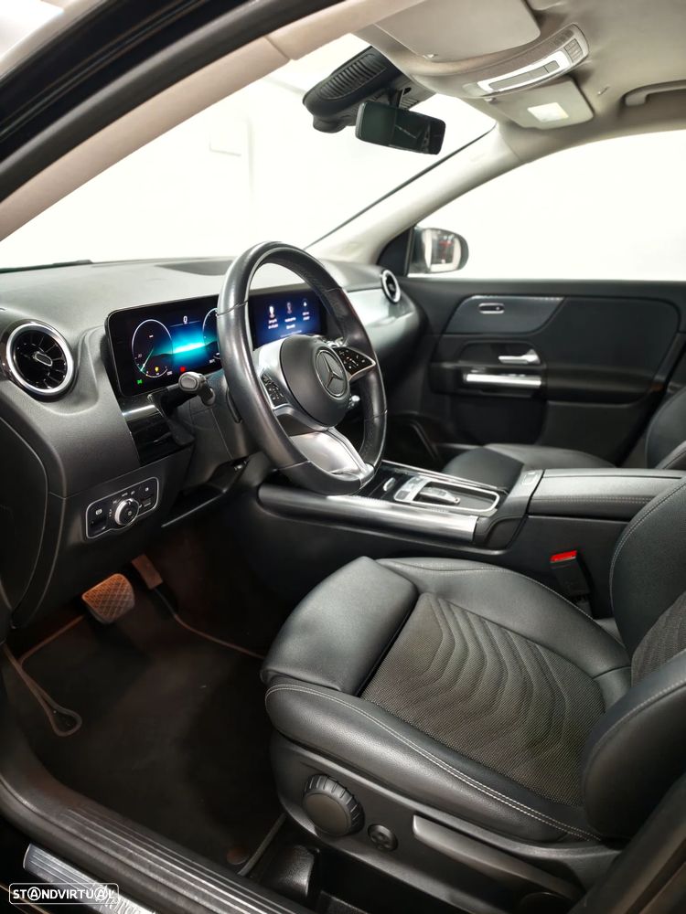 Mercedes-Benz GLA 200 Progressive - 5