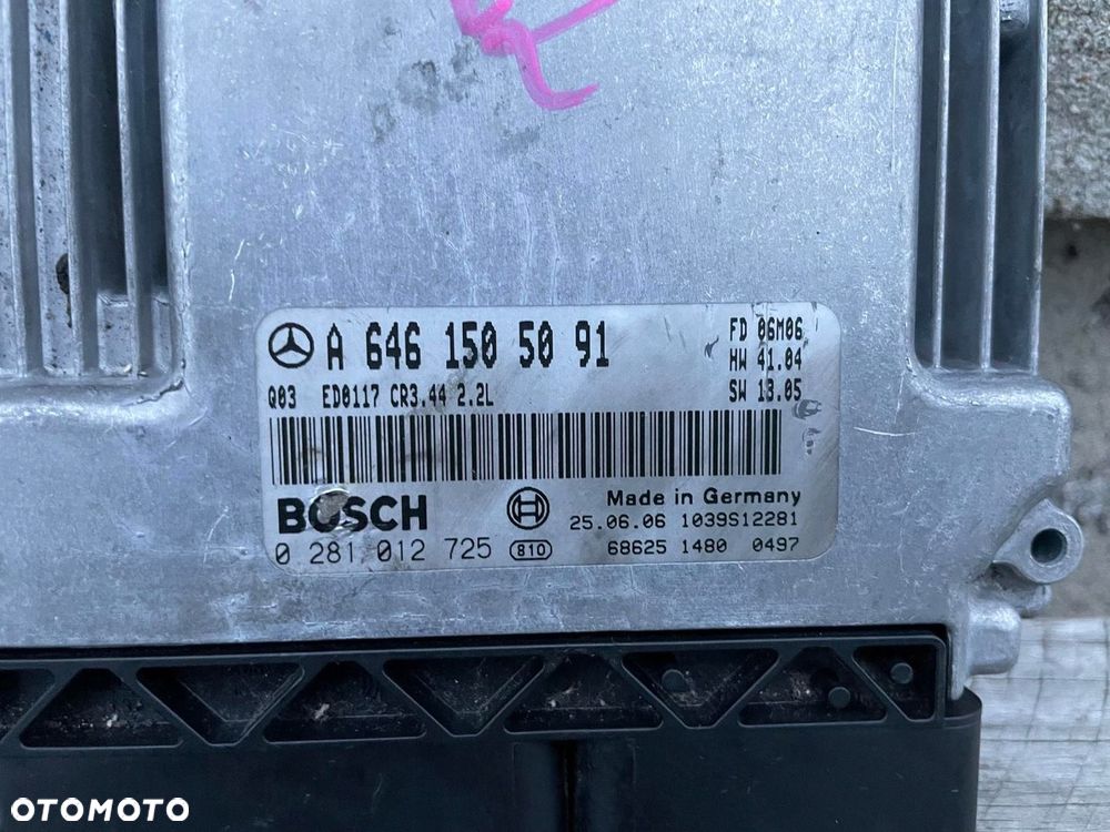 KOMPUTER SILNIKA STEROWNIK MERCEDES A6461505091 - 2