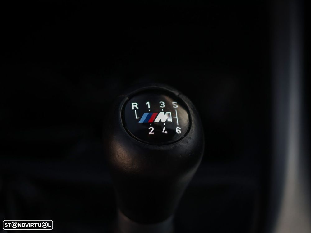BMW 116 d Pack M - 30