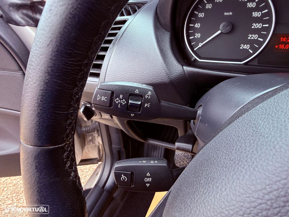 BMW 118 d - 16