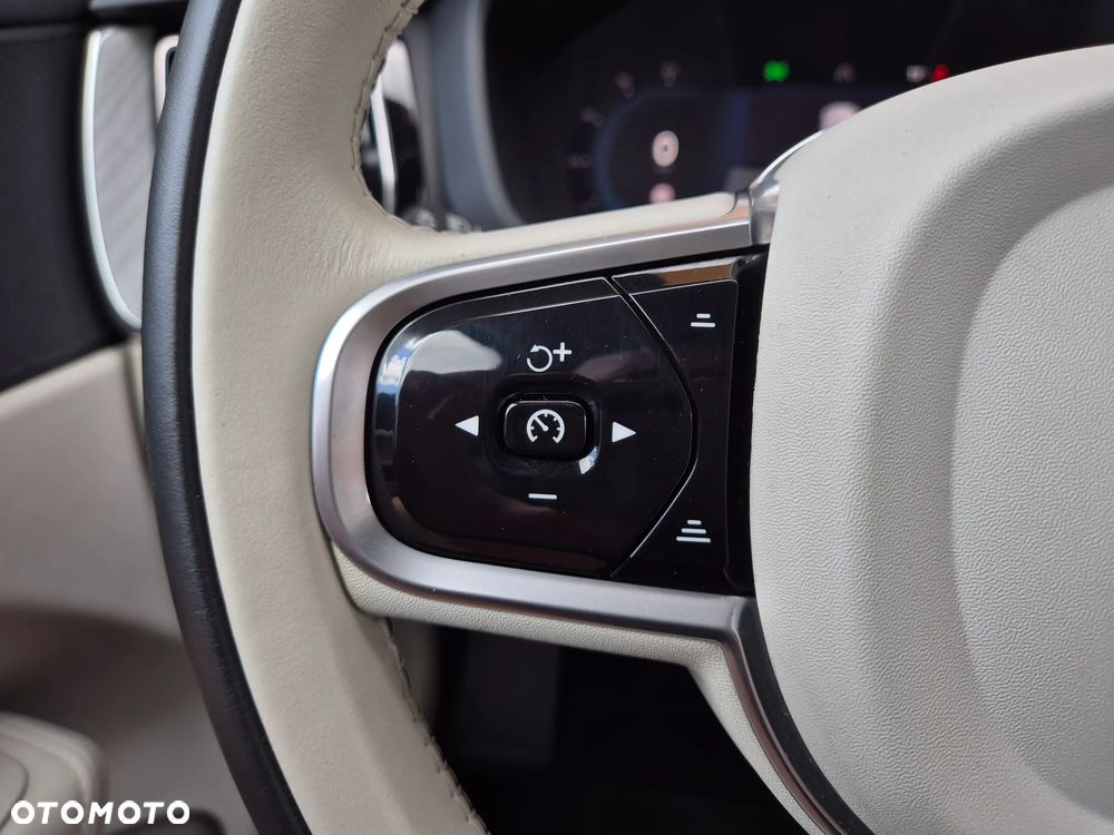 Volvo XC 60 - 14