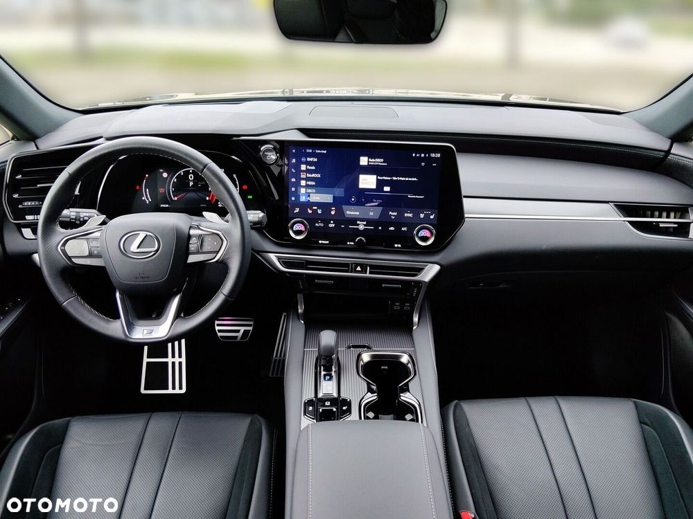 Lexus RX - 11