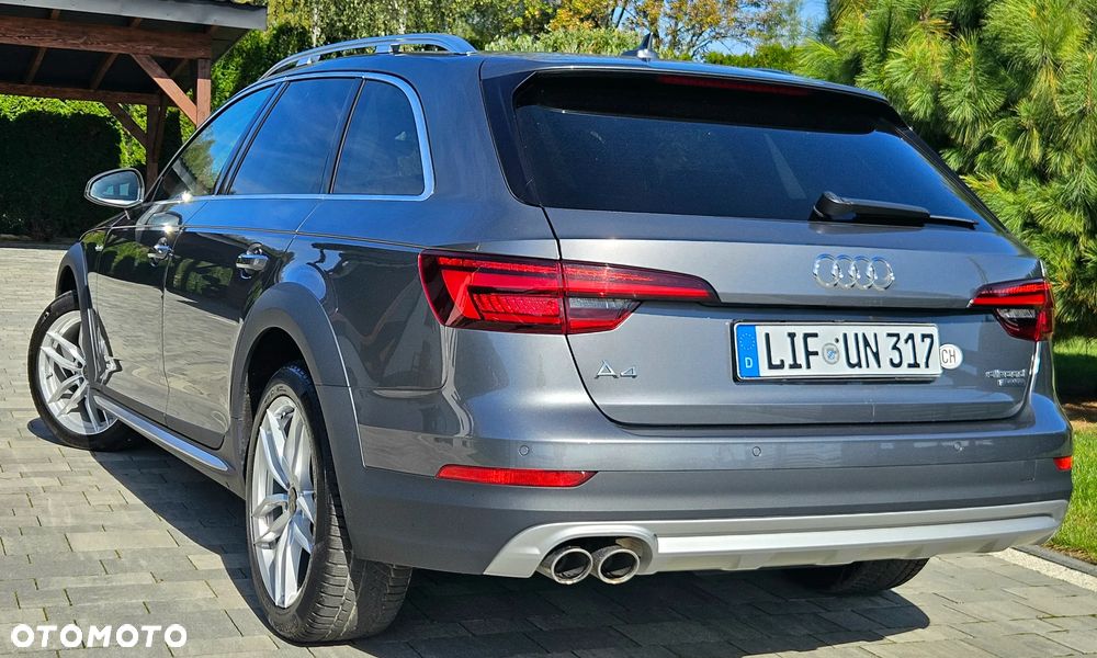 Audi A4 Allroad - 37