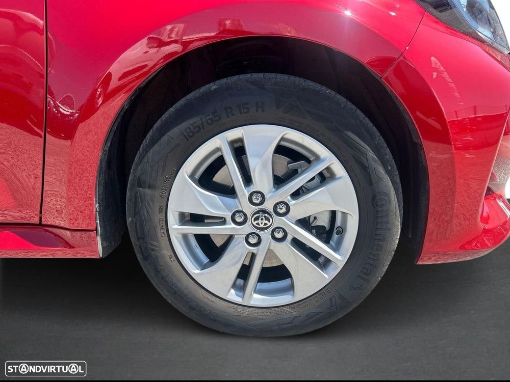 Toyota Yaris — fotografia 9