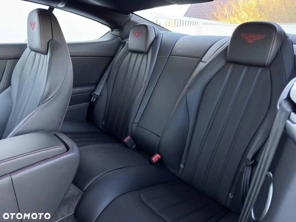Bentley Continental GT V8 S - 11