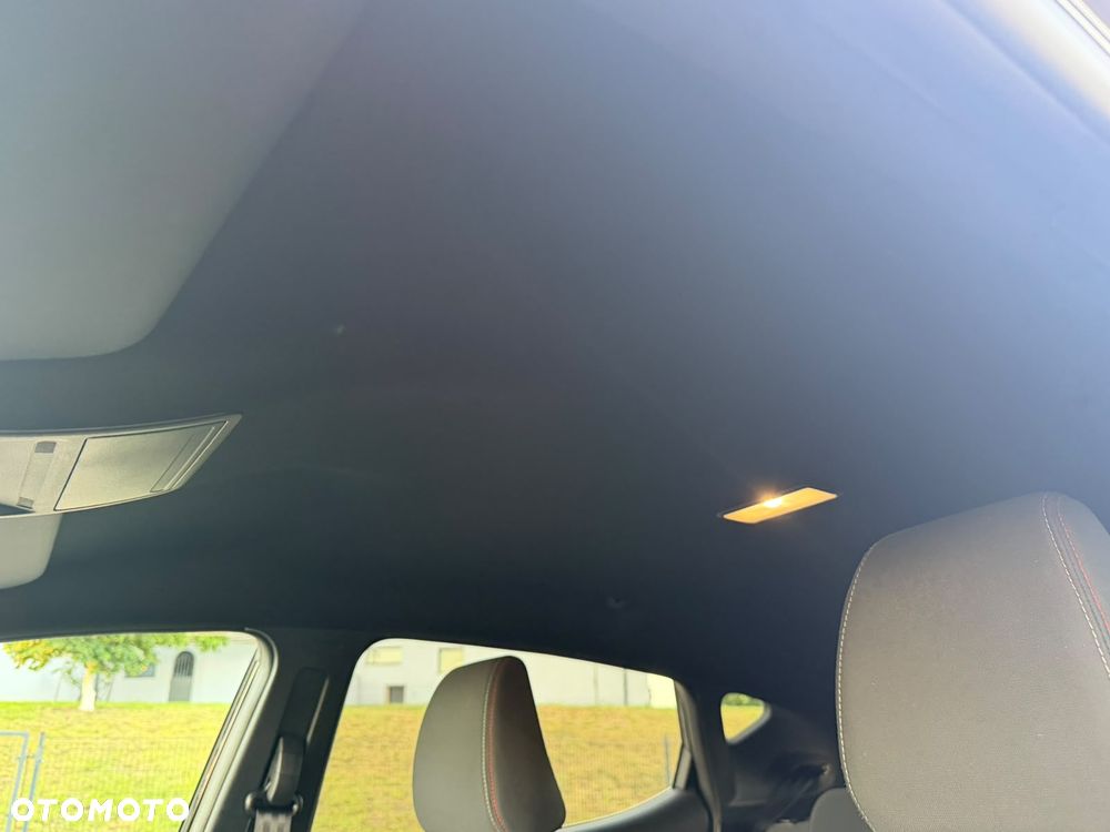 Ford Fiesta 1.0 EcoBoost S&S ST-LINE - 31