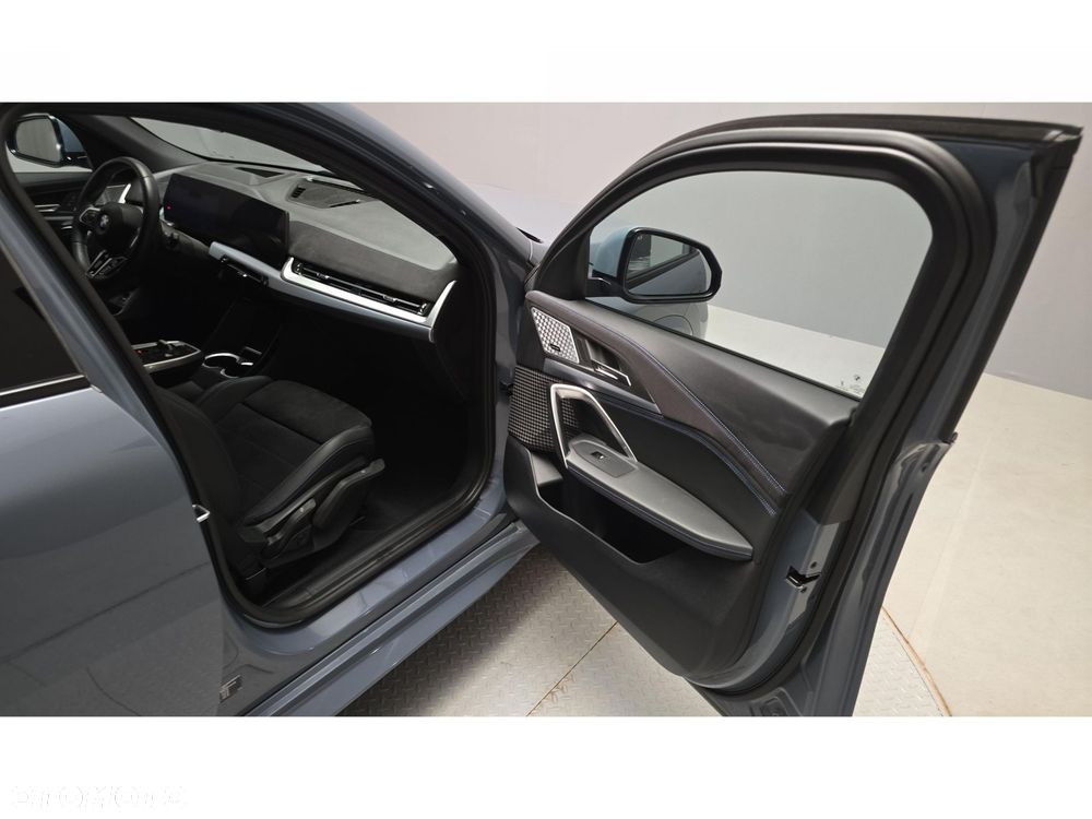 BMW X2 sDrive18d - 28