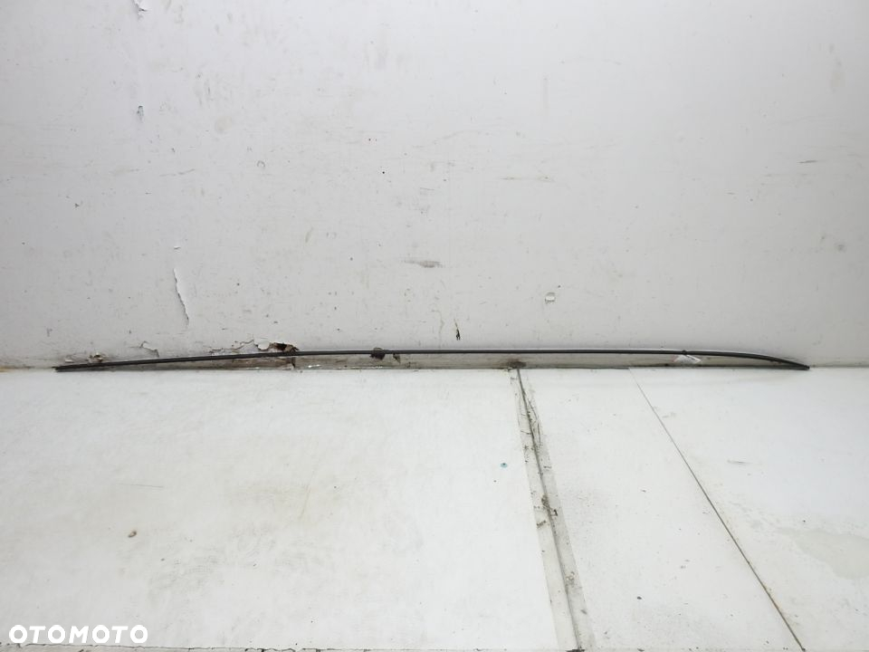 LISTWA DACHOWA DACHU LEWA KIA SORENTO I - 4