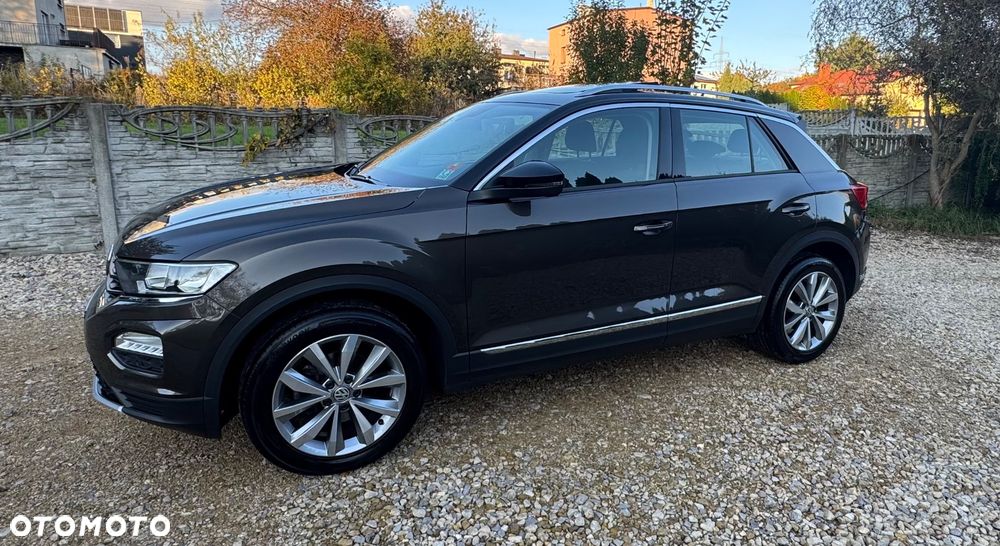 Volkswagen T-Roc - 3