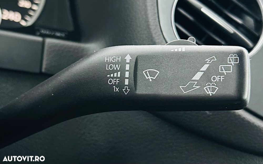 Volkswagen Tiguan 2.0 TDI DPF BlueMotion Technology Trend & Fun - 29