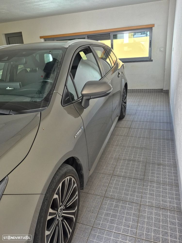 Toyota Corolla Touring Sports 1.8 Hybrid Comfort+P.Sport - 3