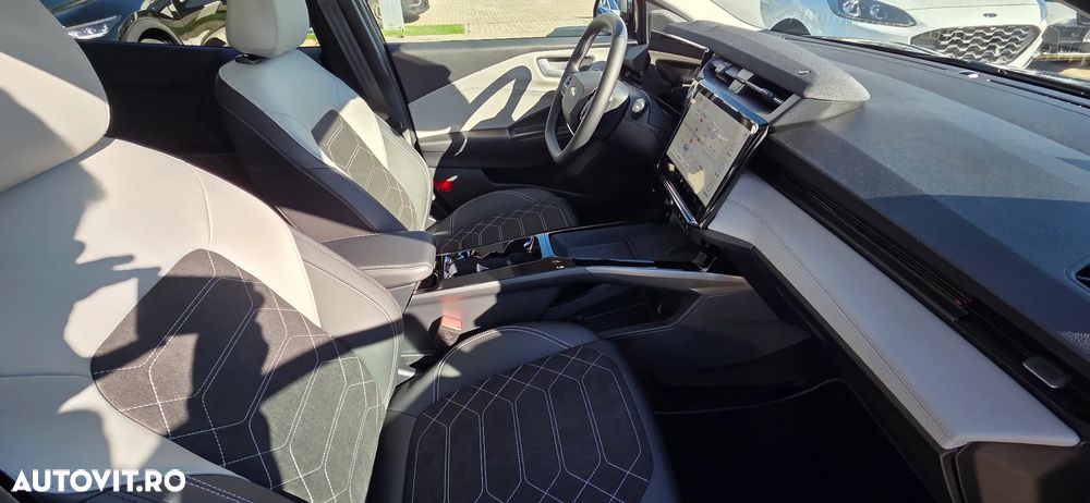 Ford Puma 43 kWh Premium - 11