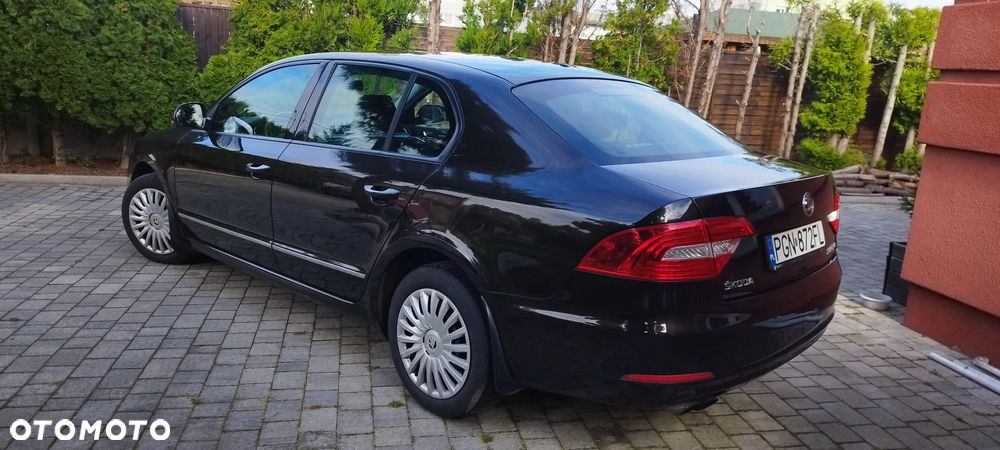 Skoda Superb 1.8 TSI Active - 2