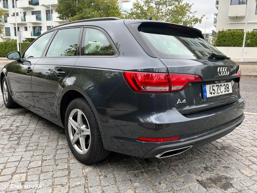 Audi A4 Avant - 6