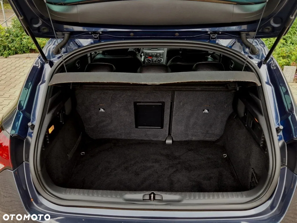 Citroën DS4 1.6 e-HDi SoChic MCP - 13