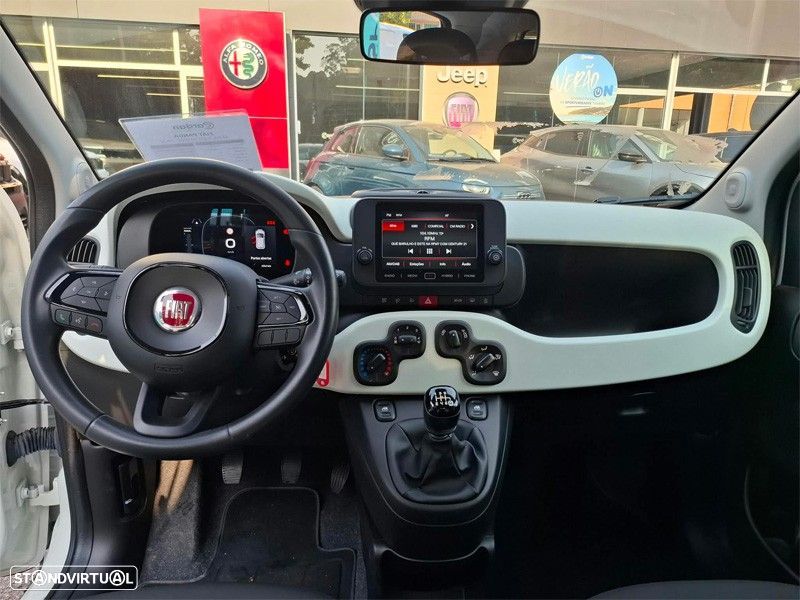 Fiat Panda 1.0 Hybrid Cross — fotografia 9