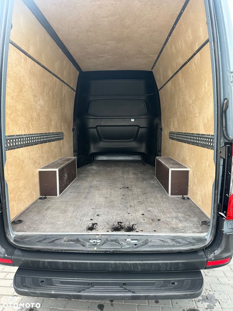 Mercedes-Benz Sprinter - 17