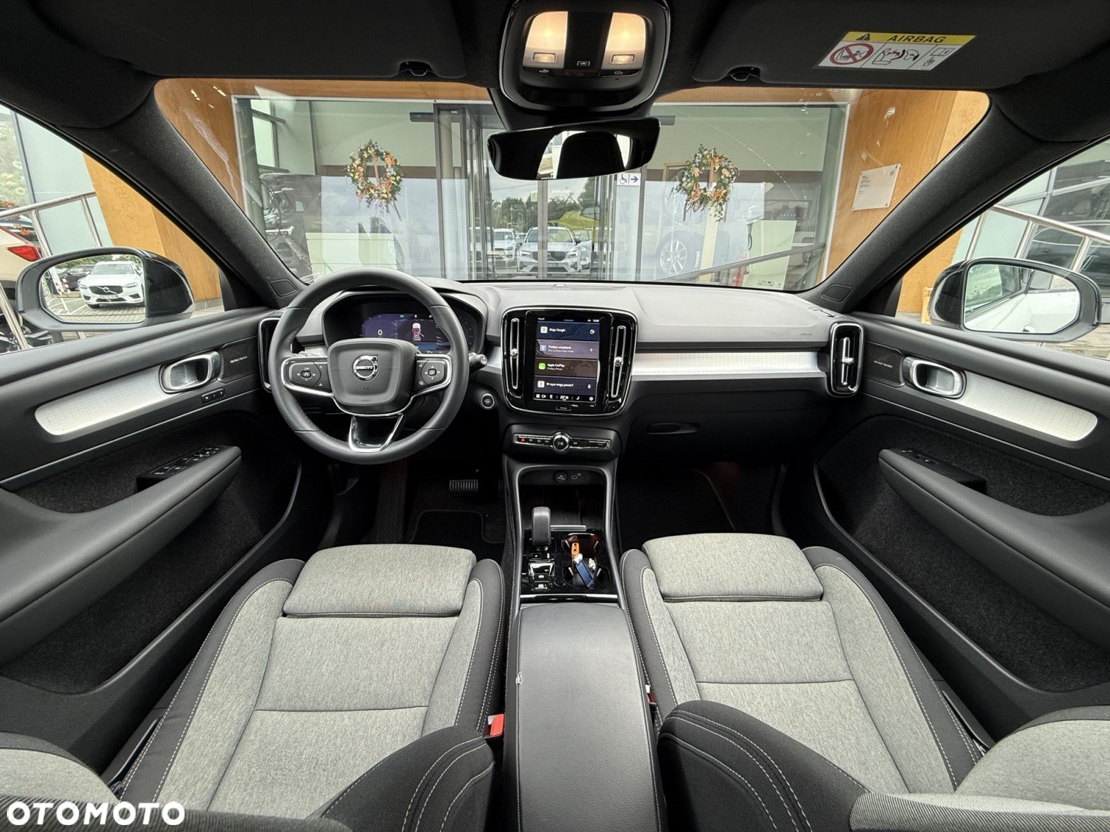 Volvo XC 40 - 25