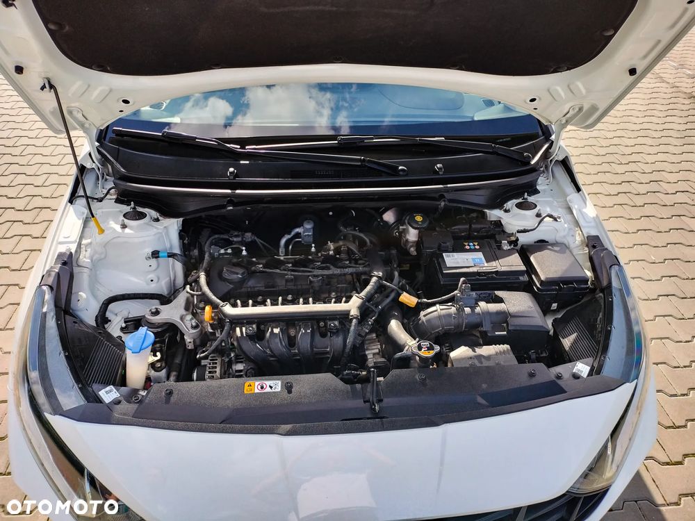 Hyundai i20 1.2 Select - 26