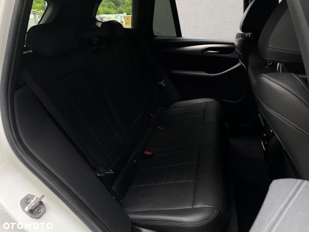 BMW X3 - 24
