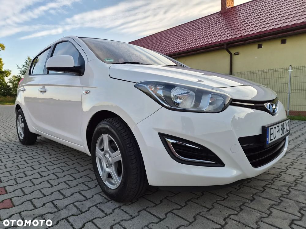 Hyundai i20 1.2 Trend - 18