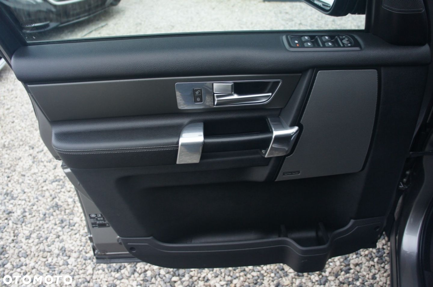 Land Rover Discovery - 11